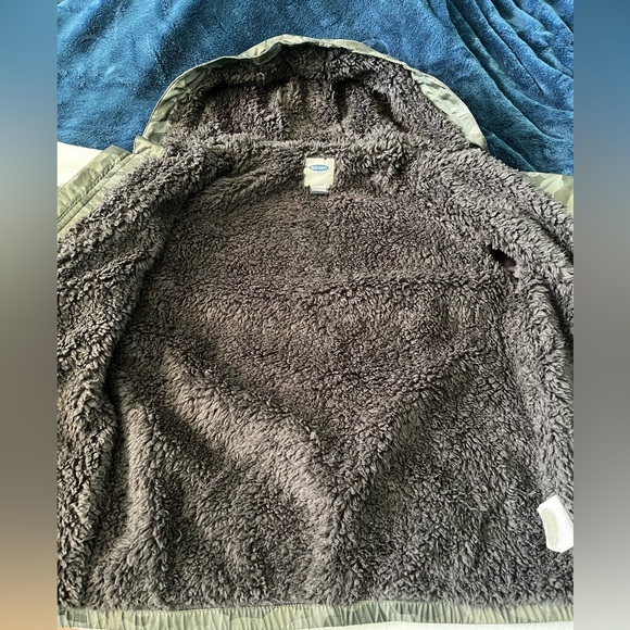 Old Navy Boys Insulated Jacket Camouflage Green Size L Lightly Worn - Picture 2 of 5